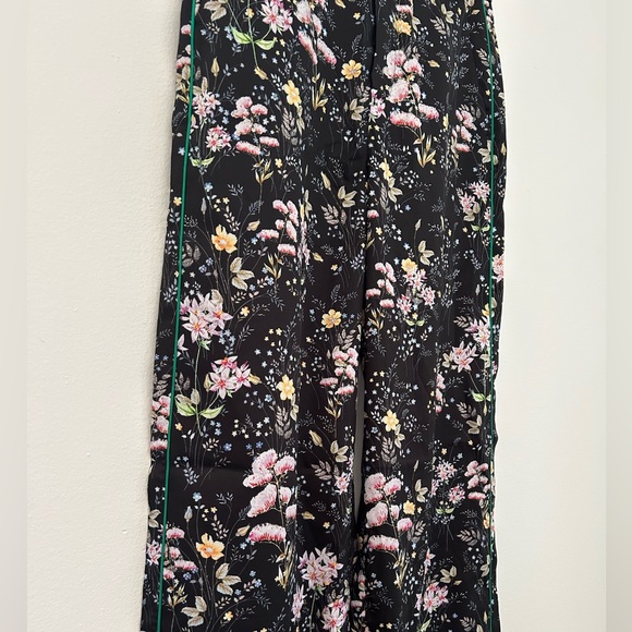 Ochirly Wide Leg Floral Pants - Size S - Picture 3 of 5